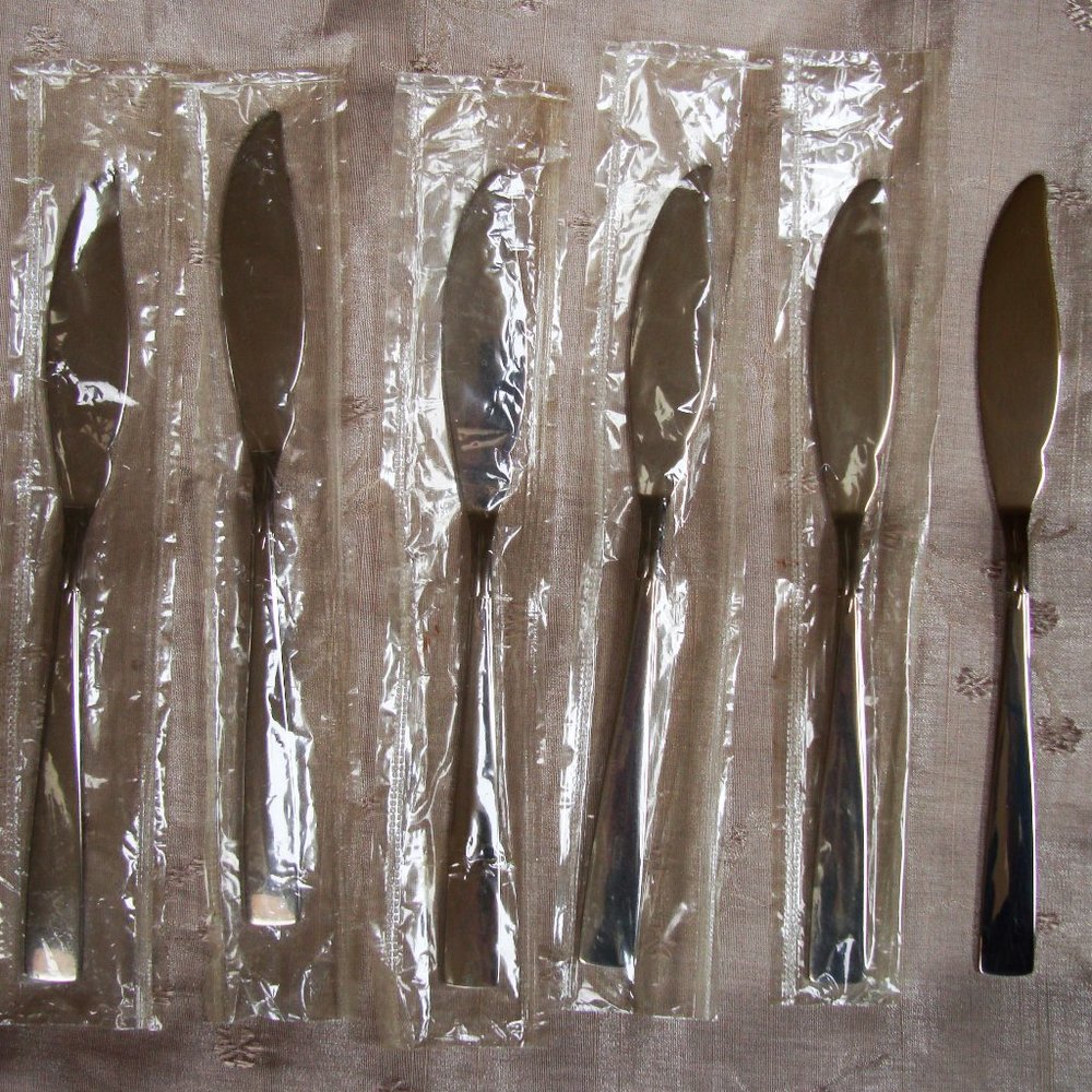 Oneida ACCENT SET OF 2 Master Butter Knife